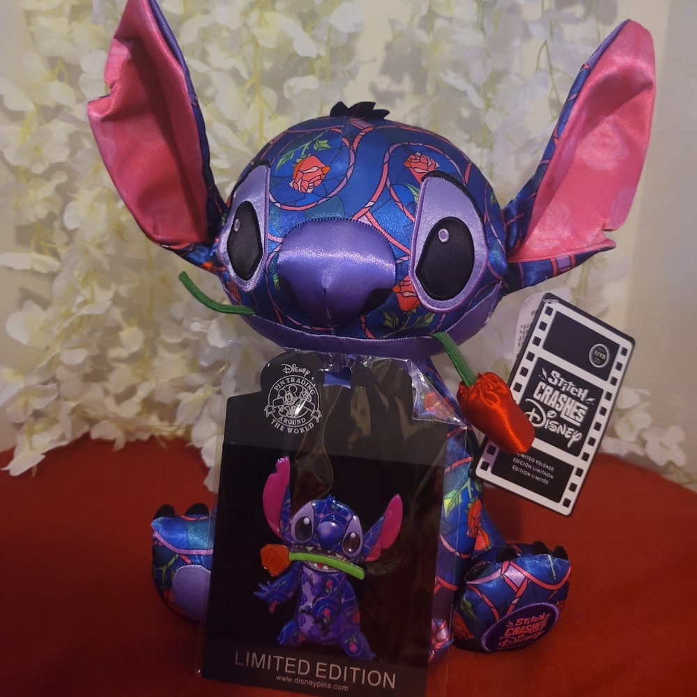 Stitch Crashes Disney Plushes and Pins